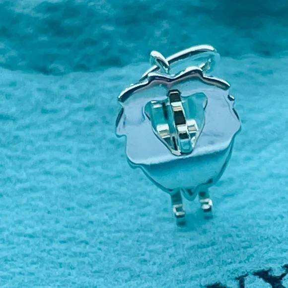 Tiffany Save the Wild Lion Charm - Picture 4 of 4